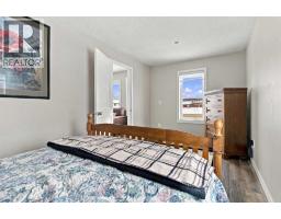 5022 50 Avenue, Woking, AB T0H3V0 Photo 22