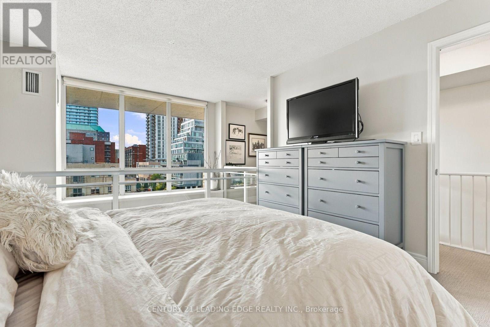 119 Merton Street — photo 28