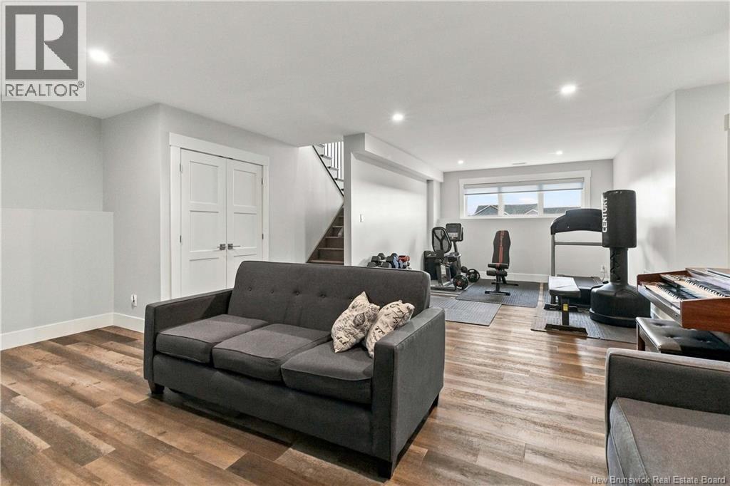 49 Joviale Drive - 35