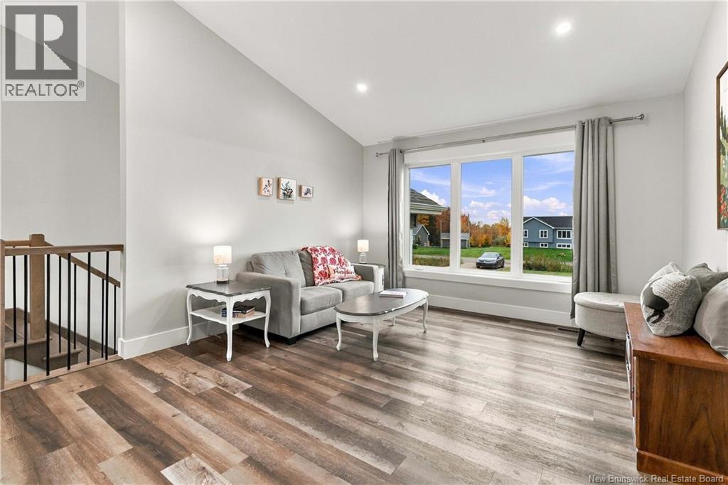 49 Joviale Drive - 9