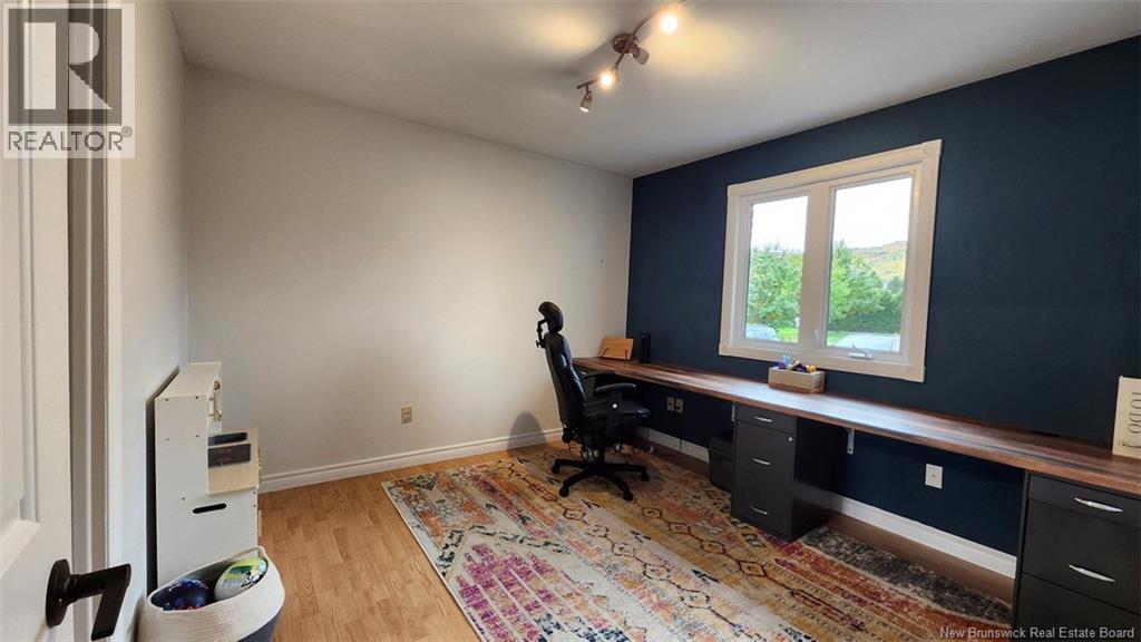 20 Paquin Street - 8