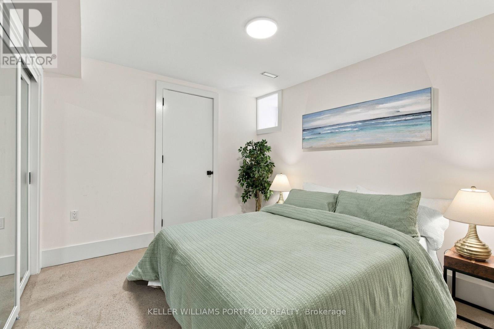 173 Beatrice Street — photo 23