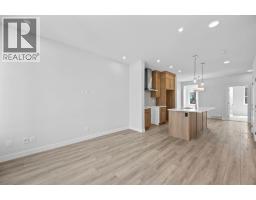 4pc Bathroom - 83 Hotchkiss Way Se, Calgary, AB T3S0V2 Photo 7