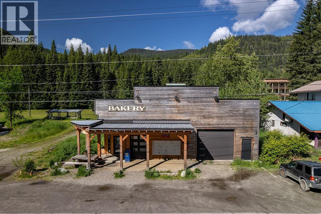  7114 1ST Avenue, Ymir - Image 1