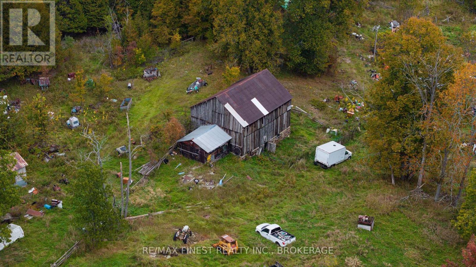 100 Fitzgerald Road — photo 8