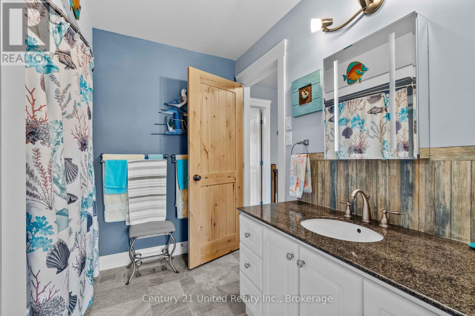#18 1579 ANSTRUTHER LAKE ROAD - 18