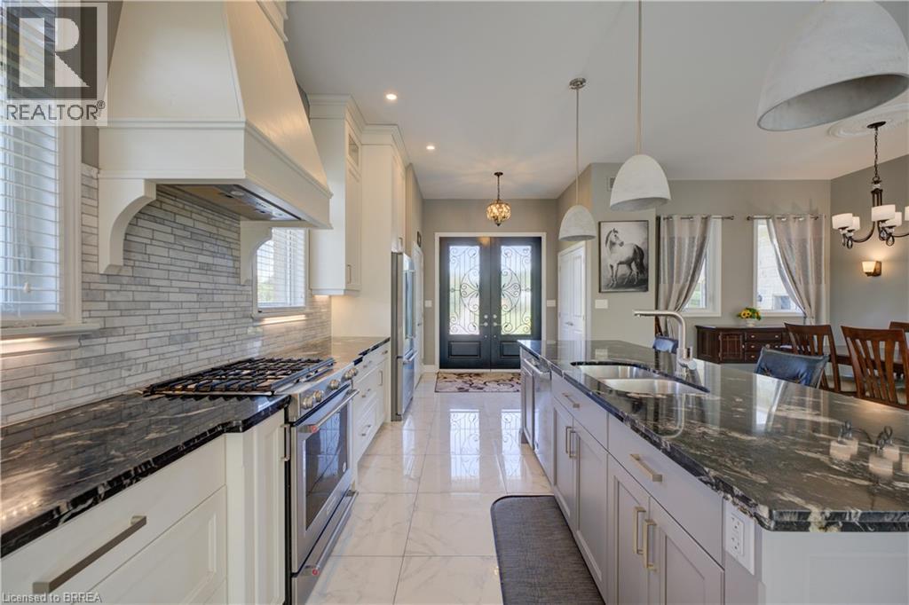 136 Mechanic Street West — photo 13