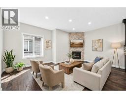 2, 309 15 Avenue NE - photo 1