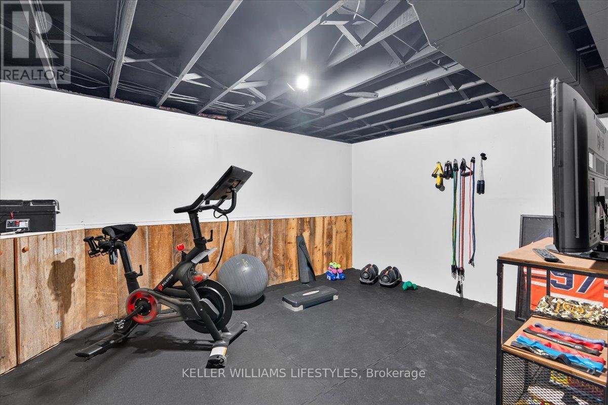 167 Moore Line — photo 28