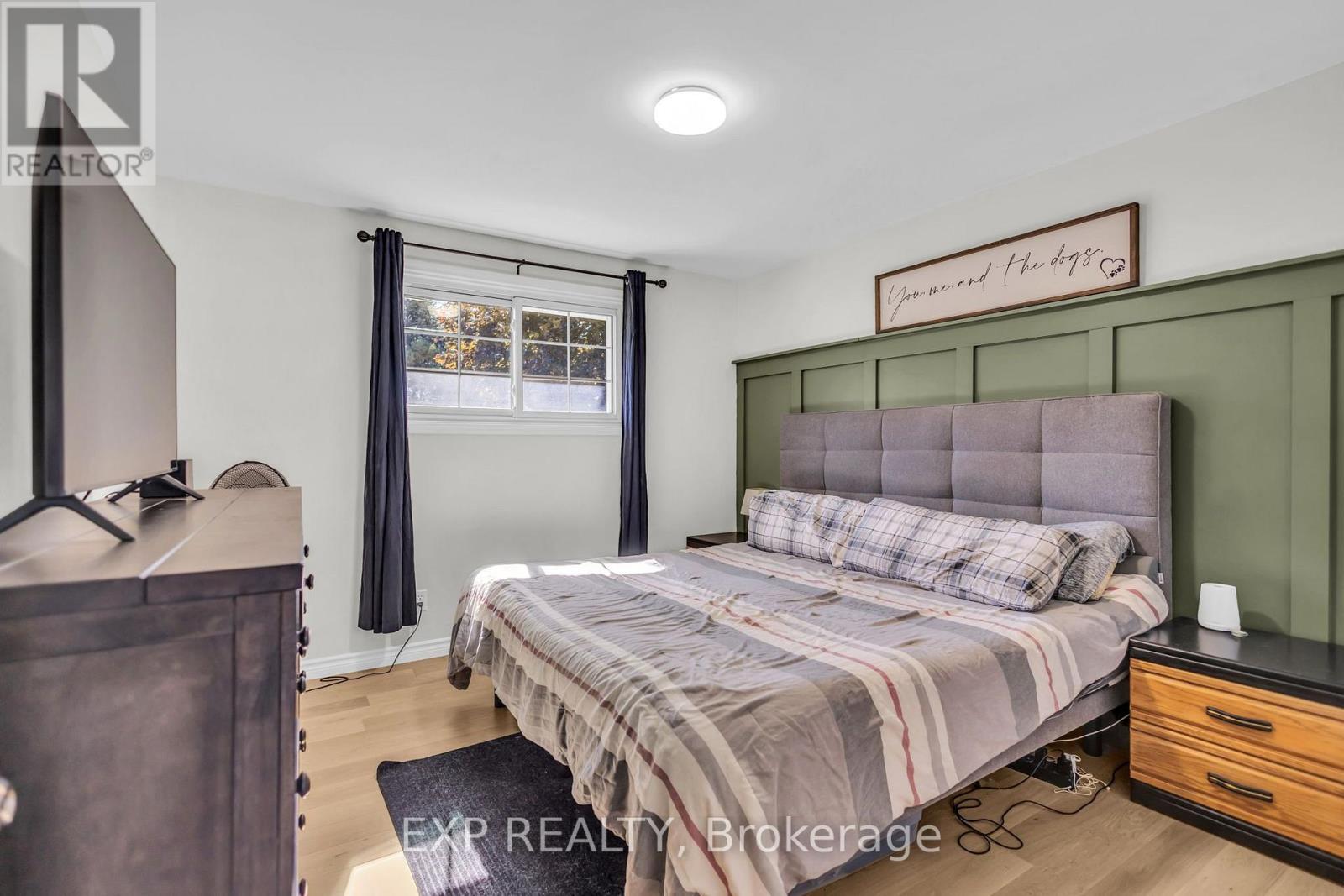 623 King Street West — photo 21