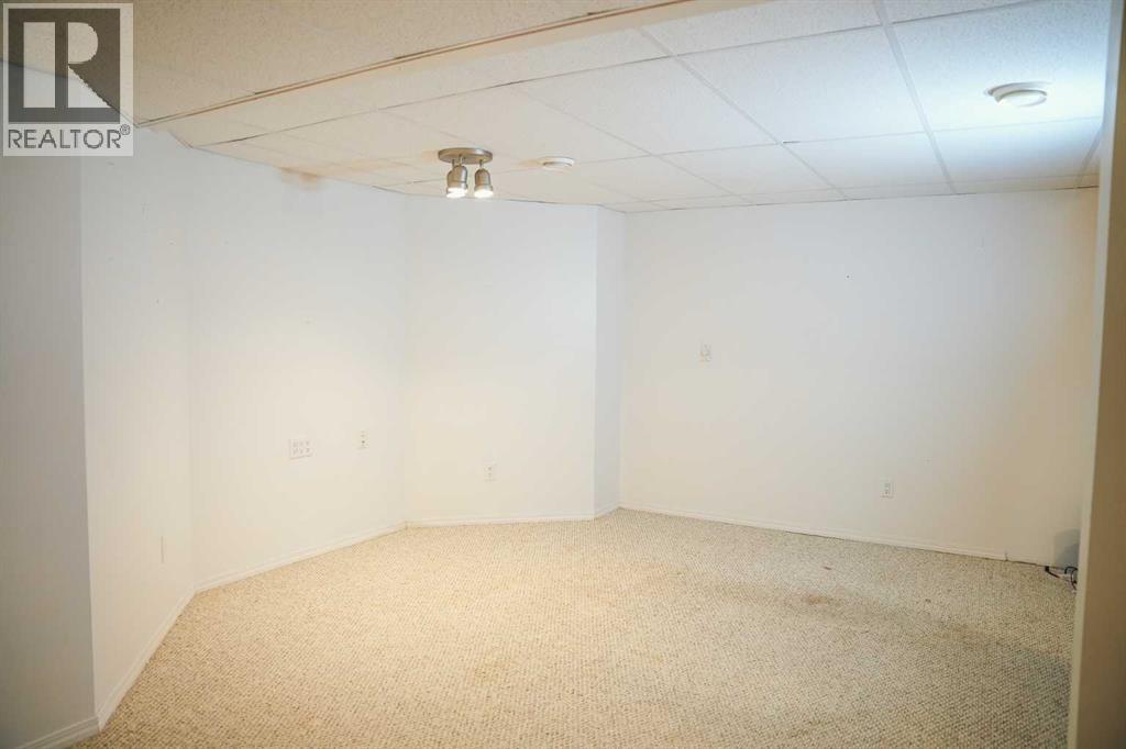 Listing photo – 4525 49 Avenue, Hardisty