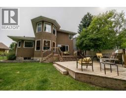 19 Mckenzie Lake Manor Se, Calgary, AB T2Z1Y4 Photo 34