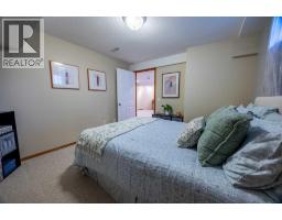 19 Mckenzie Lake Manor Se, Calgary, AB T2Z1Y4 Photo 24