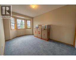 19 Mckenzie Lake Manor Se, Calgary, AB T2Z1Y4 Photo 21