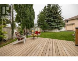 19 Mckenzie Lake Manor Se, Calgary, AB T2Z1Y4 Photo 32