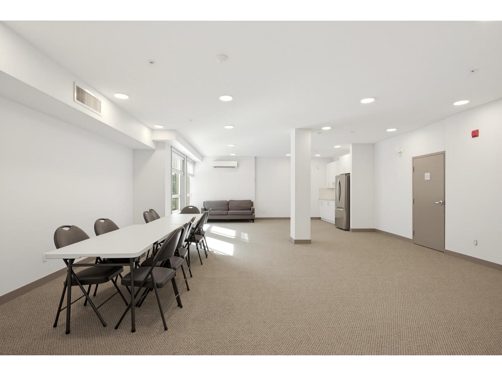 Photo of 106 32690 14TH AVENUE 35