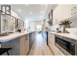 520 Tekarra Drive NW - photo 3