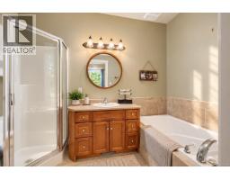 2815 Otter Point Rd, Sooke, BC V9Z0J4 Photo 39