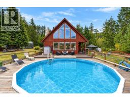 Entrance - 2815 Otter Point Rd, Sooke, BC V9Z0J4 Photo 9