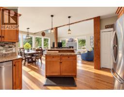 2815 Otter Point Rd, Sooke, BC V9Z0J4 Photo 28