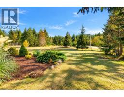 Bedroom - 2815 Otter Point Rd, Sooke, BC V9Z0J4 Photo 13