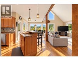 Porch - 2815 Otter Point Rd, Sooke, BC V9Z0J4 Photo 25
