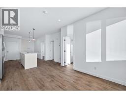 1305, 44 Skyview Parkway NE - photo 12