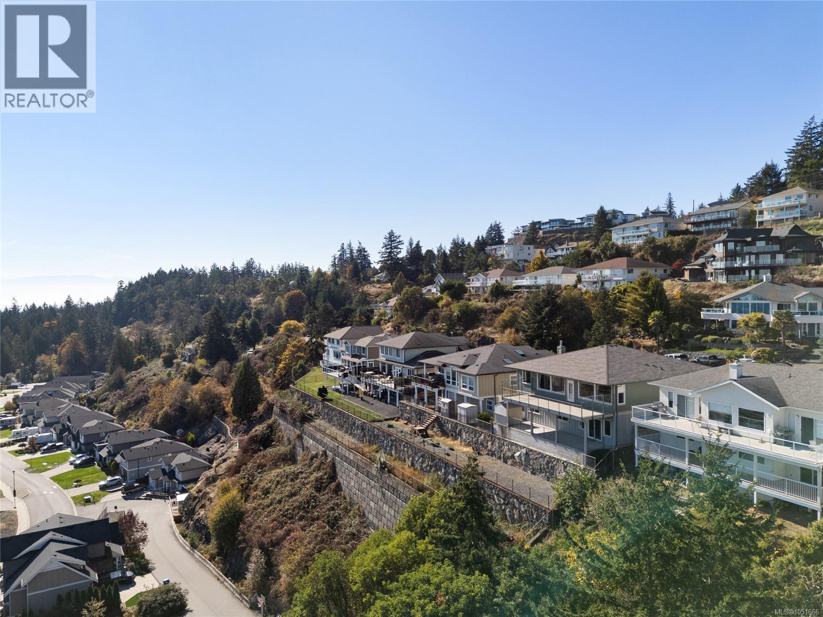 3387 Haida Dr - 57