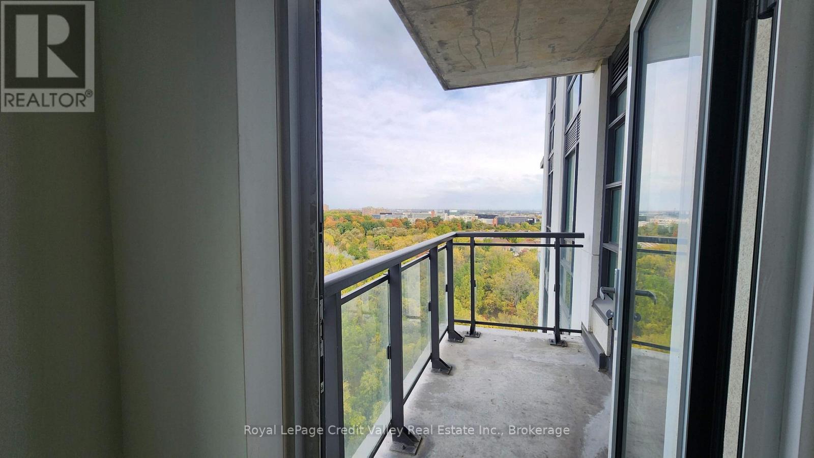 840 Queens Plate Drive — photo 17