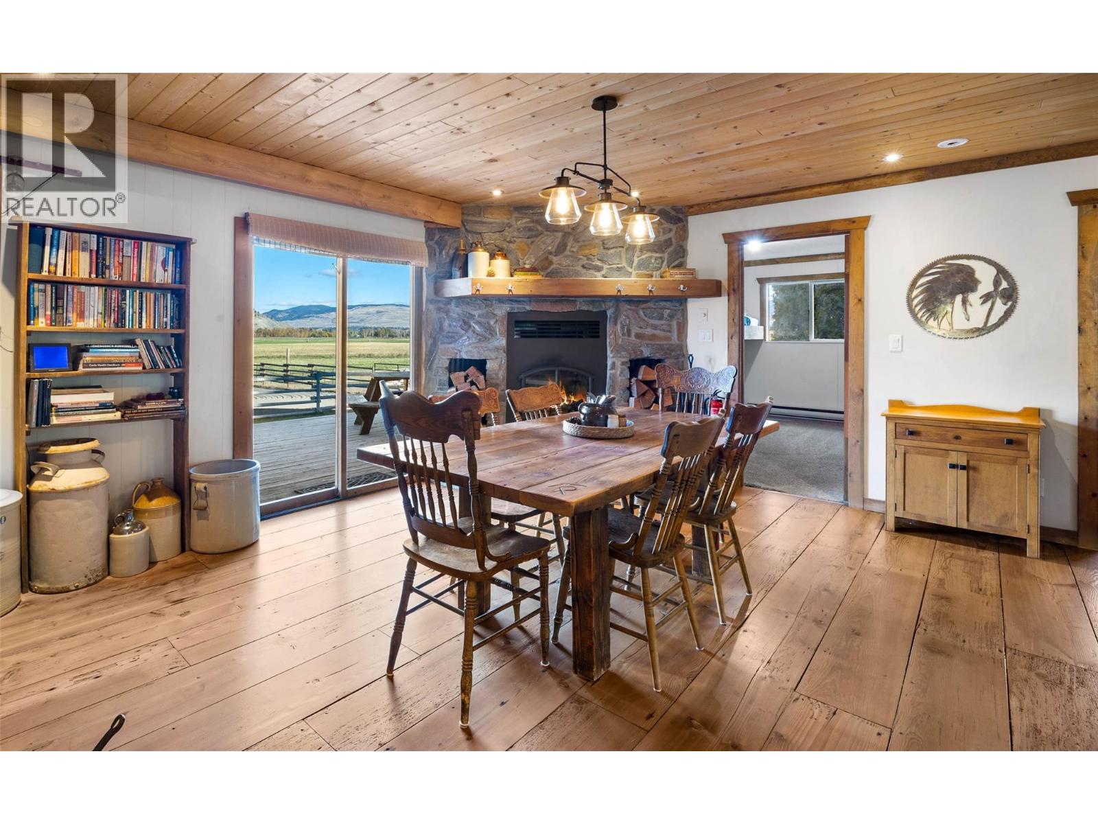  281 Lindley Creek Road, Merritt