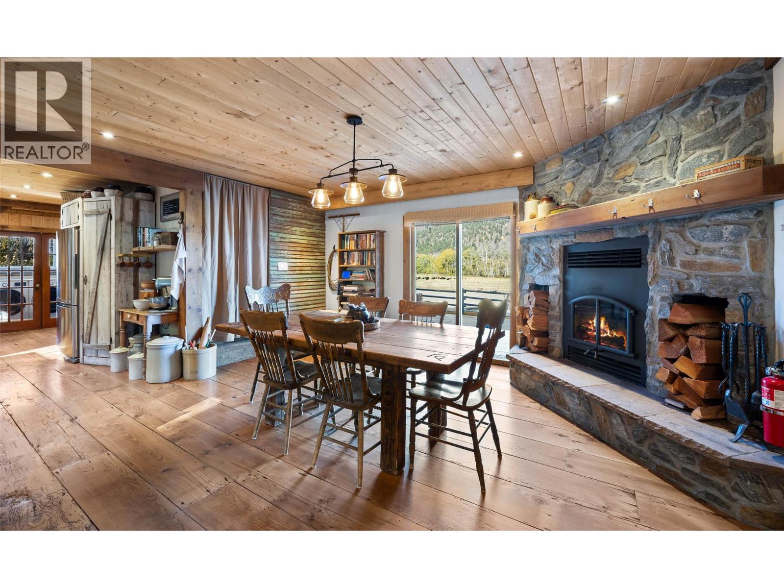  281 Lindley Creek Road, Merritt