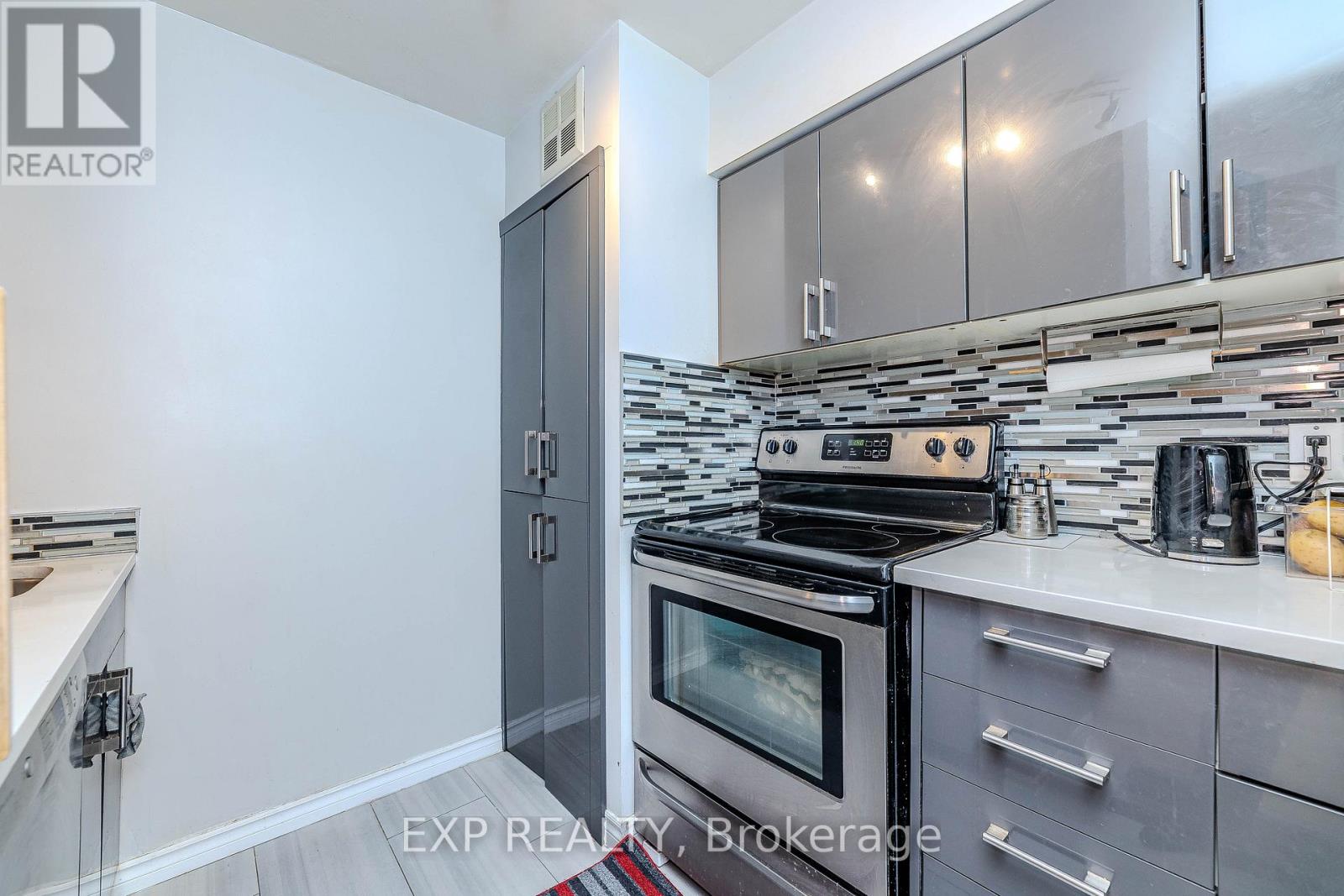 1515 - 1055 BAY STREET, Toronto (Bay Street Corridor) — photo 6
