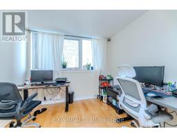 1515 - 1055 Bay Street, Toronto, ON M5S3A3 Photo 11