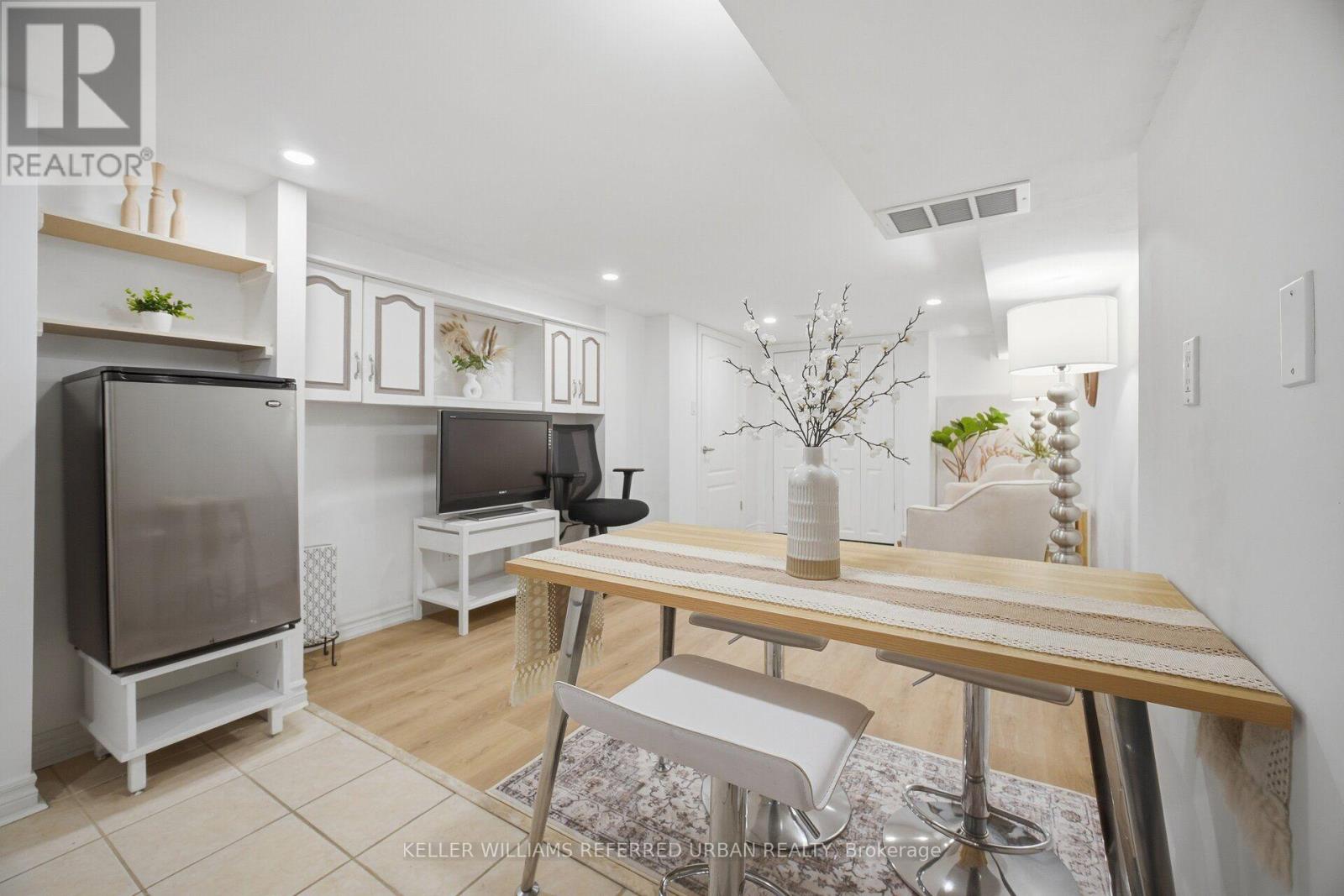 96 Highfield Road, Toronto, ON photo 34