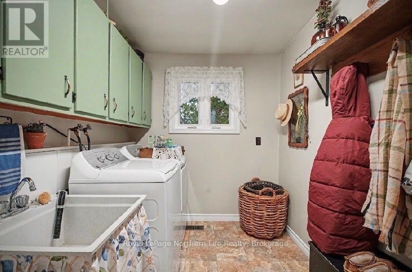 57 Homestead Road — photo 15