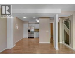 Primary Bedroom - 8, 643 4 Avenue Ne, Calgary, AB T2E0J9 Photo 12