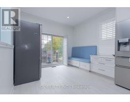103 Herefordshire Crescent, Newmarket, ON L3X3K8 Photo 19