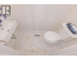 103 Herefordshire Crescent, Newmarket, ON L3X3K8 Photo 21