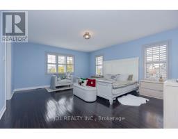103 Herefordshire Crescent, Newmarket, ON L3X3K8 Photo 22