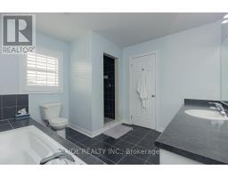 103 Herefordshire Crescent, Newmarket, ON L3X3K8 Photo 26