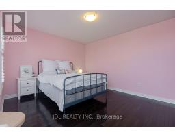 103 Herefordshire Crescent, Newmarket, ON L3X3K8 Photo 29