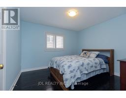 103 Herefordshire Crescent, Newmarket, ON L3X3K8 Photo 33
