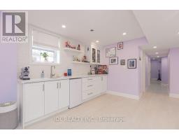 103 Herefordshire Crescent, Newmarket, ON L3X3K8 Photo 39