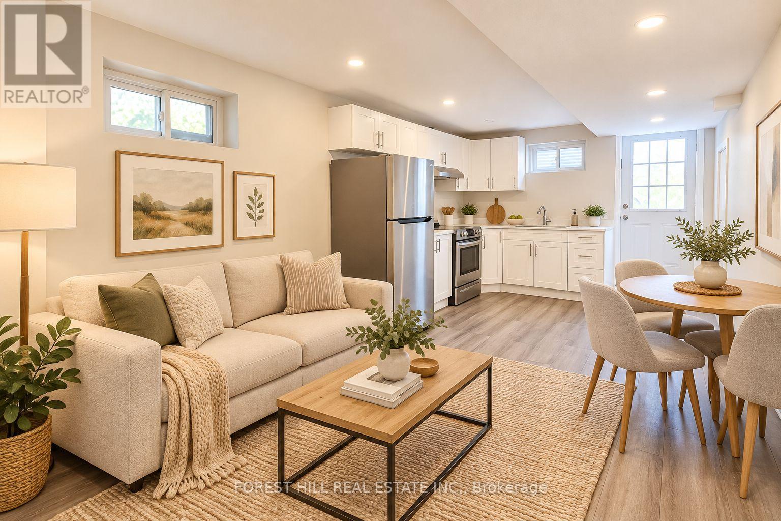 BSMT - 136 ESTHER CRESCENT, Vaughan (Crestwood-Springfarm-Yorkhill) — photo 2