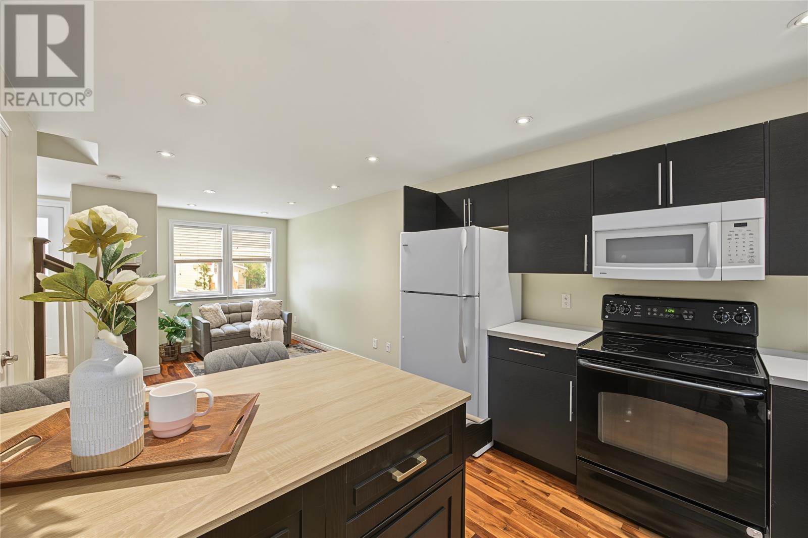 30 Scott Street - 18