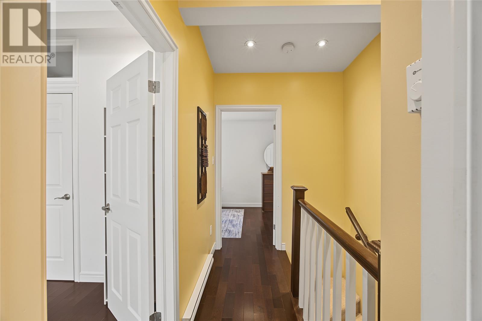 30 Scott Street - 26
