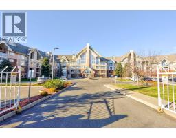 332, 100 2 Avenue S - photo 2