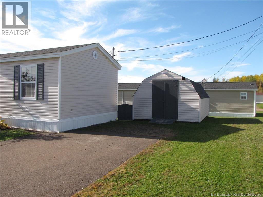 10 Avery Street - 5