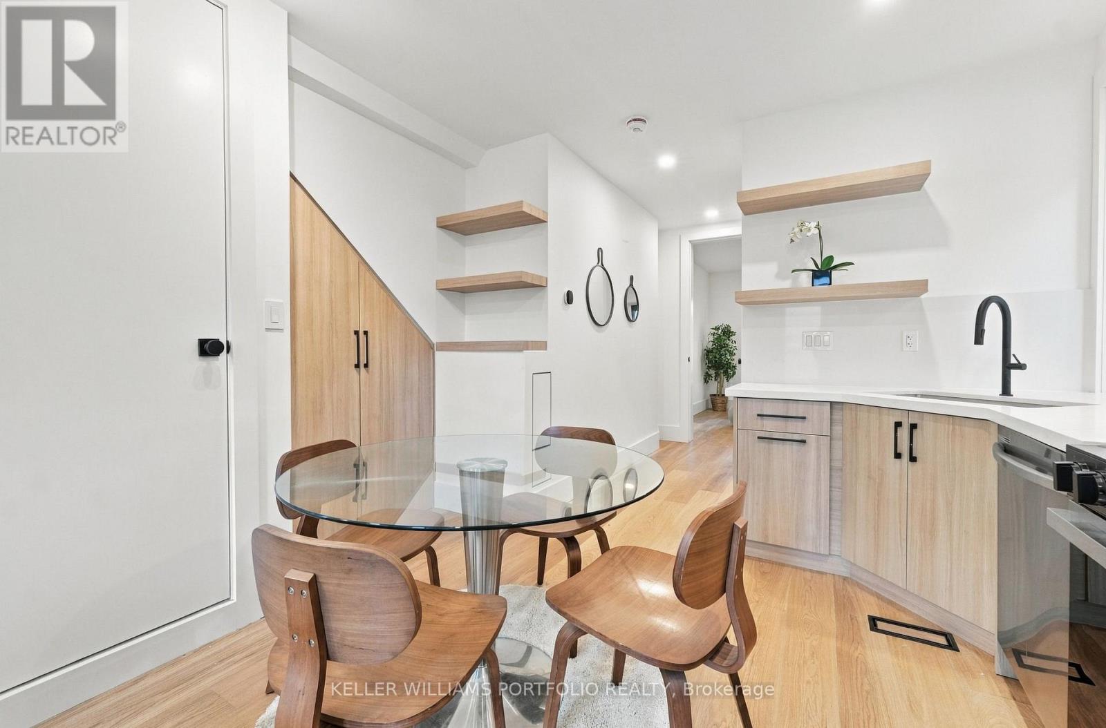 173 Beatrice Street — photo 8