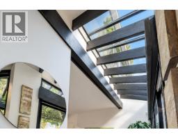 2835 W 13th Avenue, Vancouver, BC V6K2T6 Photo 7